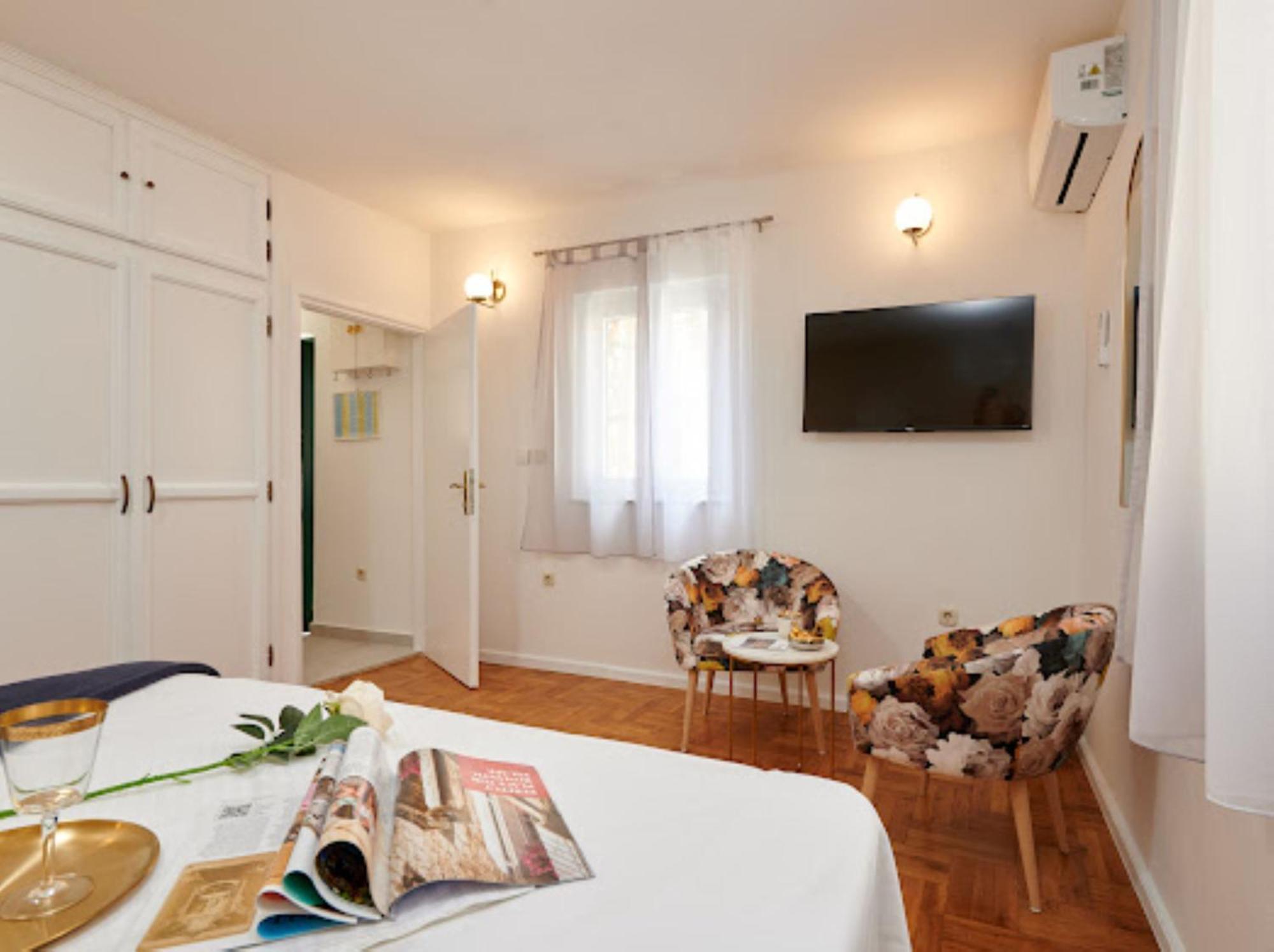 Guesthouse Ana Trogir Old Town Oda fotoğraf