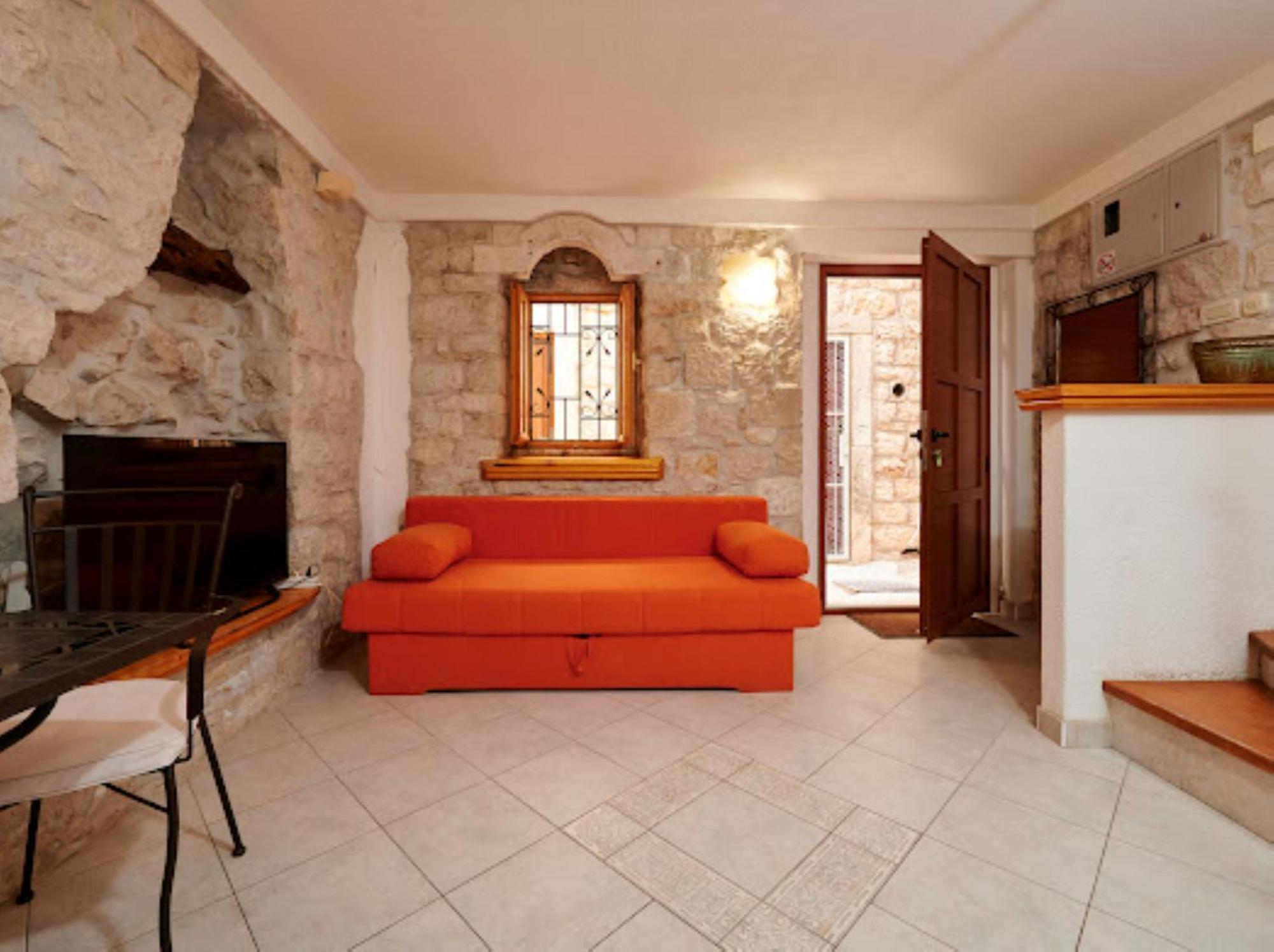 Guesthouse Ana Trogir Old Town Oda fotoğraf